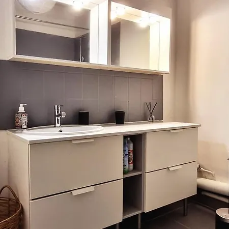 Apartment Au Coeur De - Iris Reims